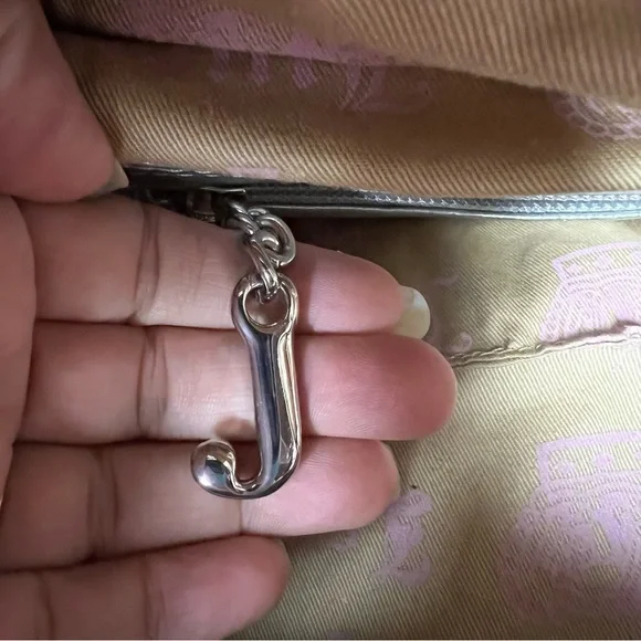 Vintage Y2K Juicy Couture Baby Pink Velour Crown Hobo Shoulder Bag - Picture 11 of 16